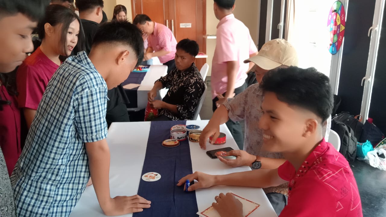Mini games for the school children at the ballroom
