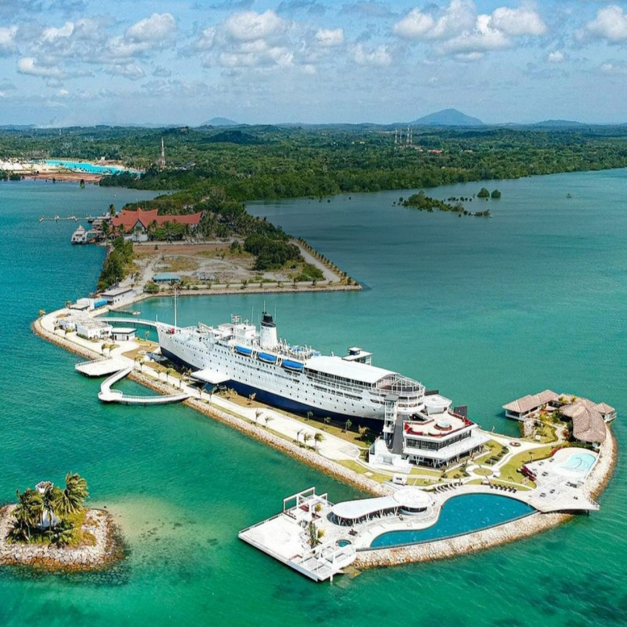 Ship 1280×1280 siang (1)