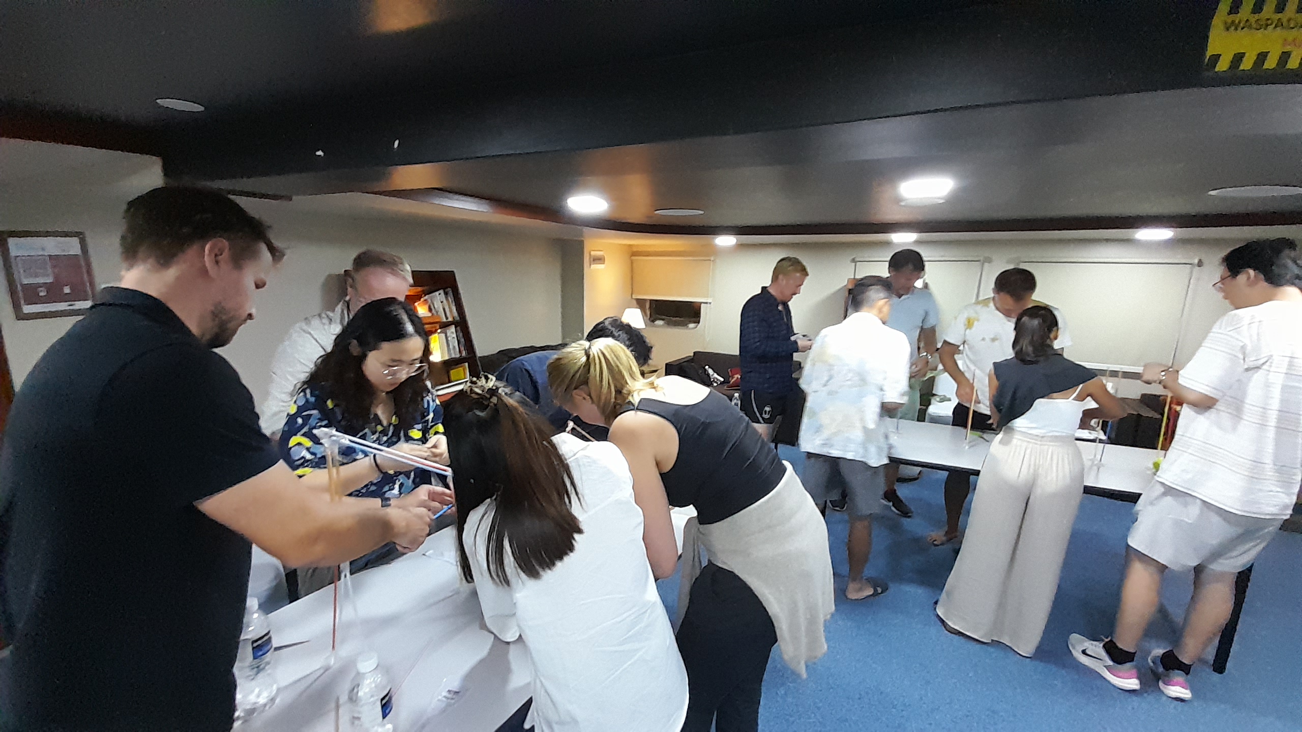 Team building(2)