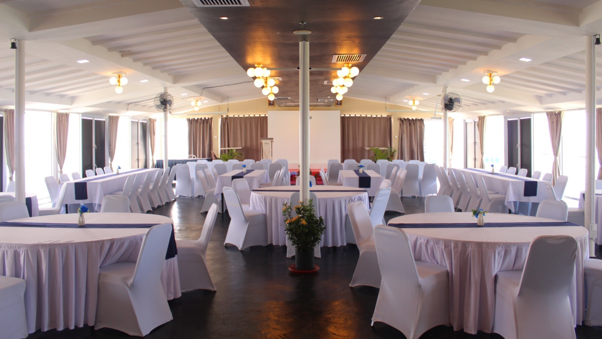 banquet hall 1920×1080