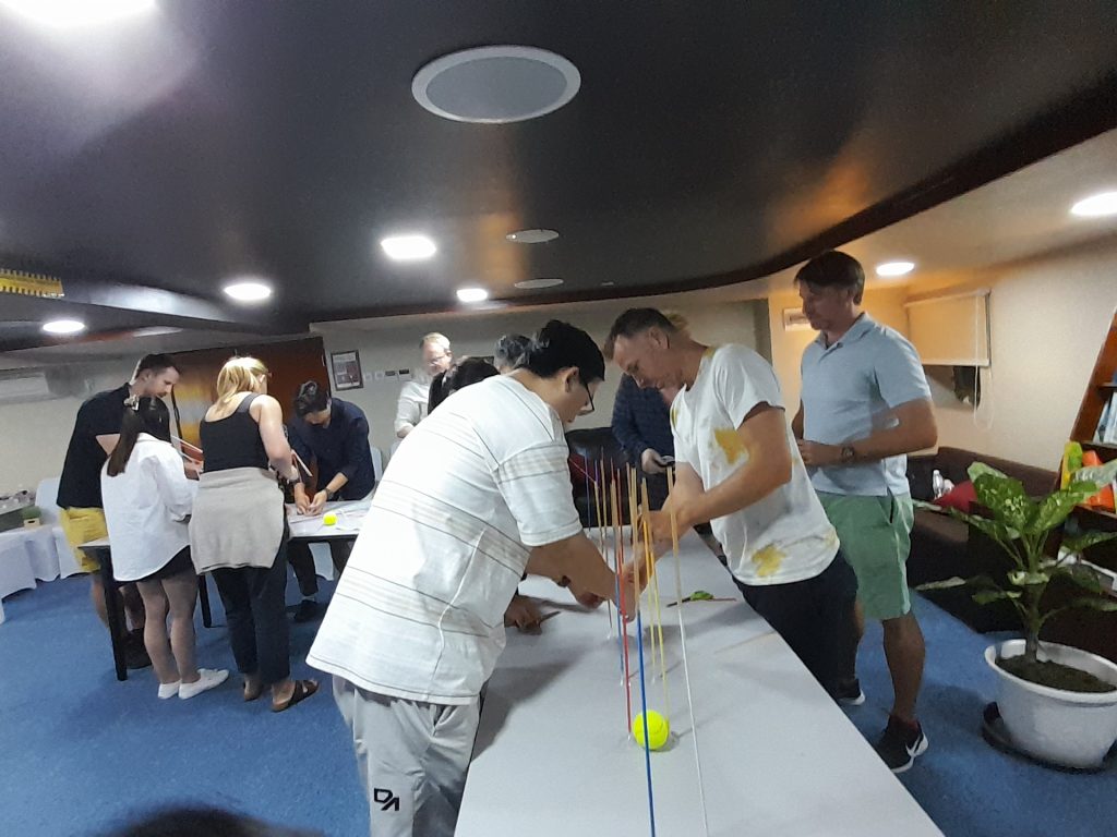 Team building(1)